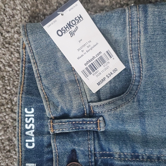 Osk kosh size 8 - Picture 2 of 2